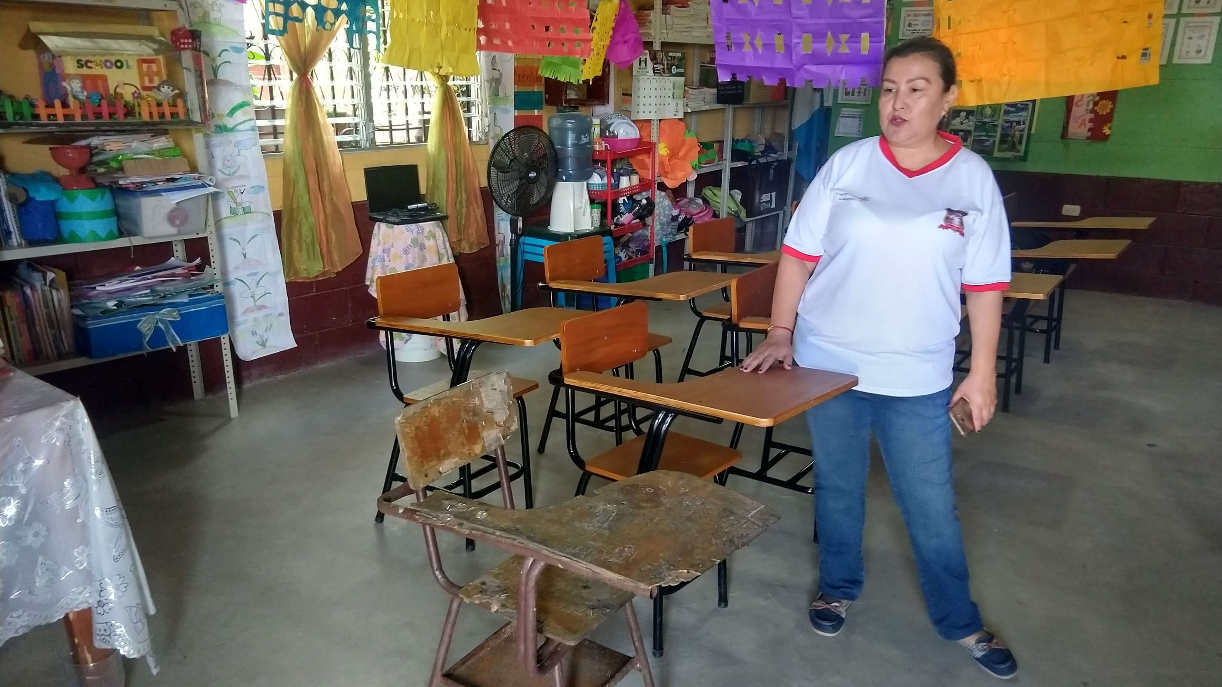 new desks for students